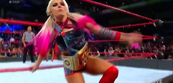  Alexa Bliss vs Mickie James. Raw 2017.